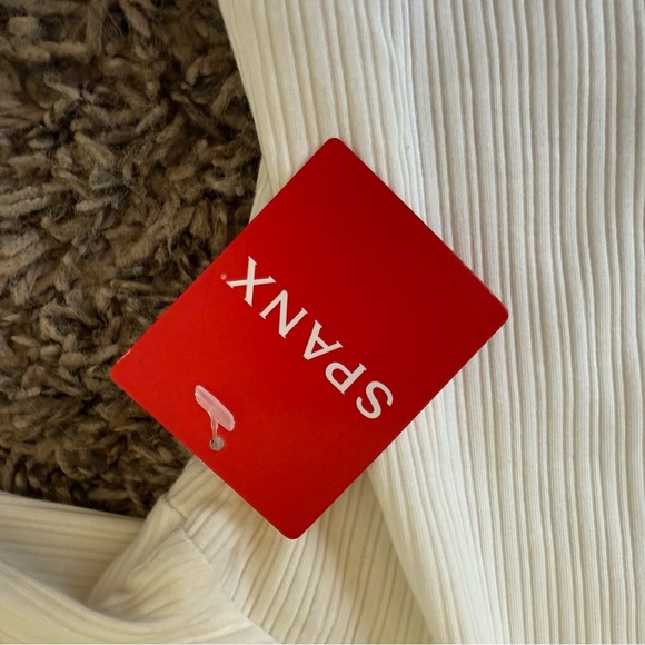 Spanx NEW Ribbed One Shoulder Top Women’s Large Ivory White Sexy Datenight - Picture 6 of 8